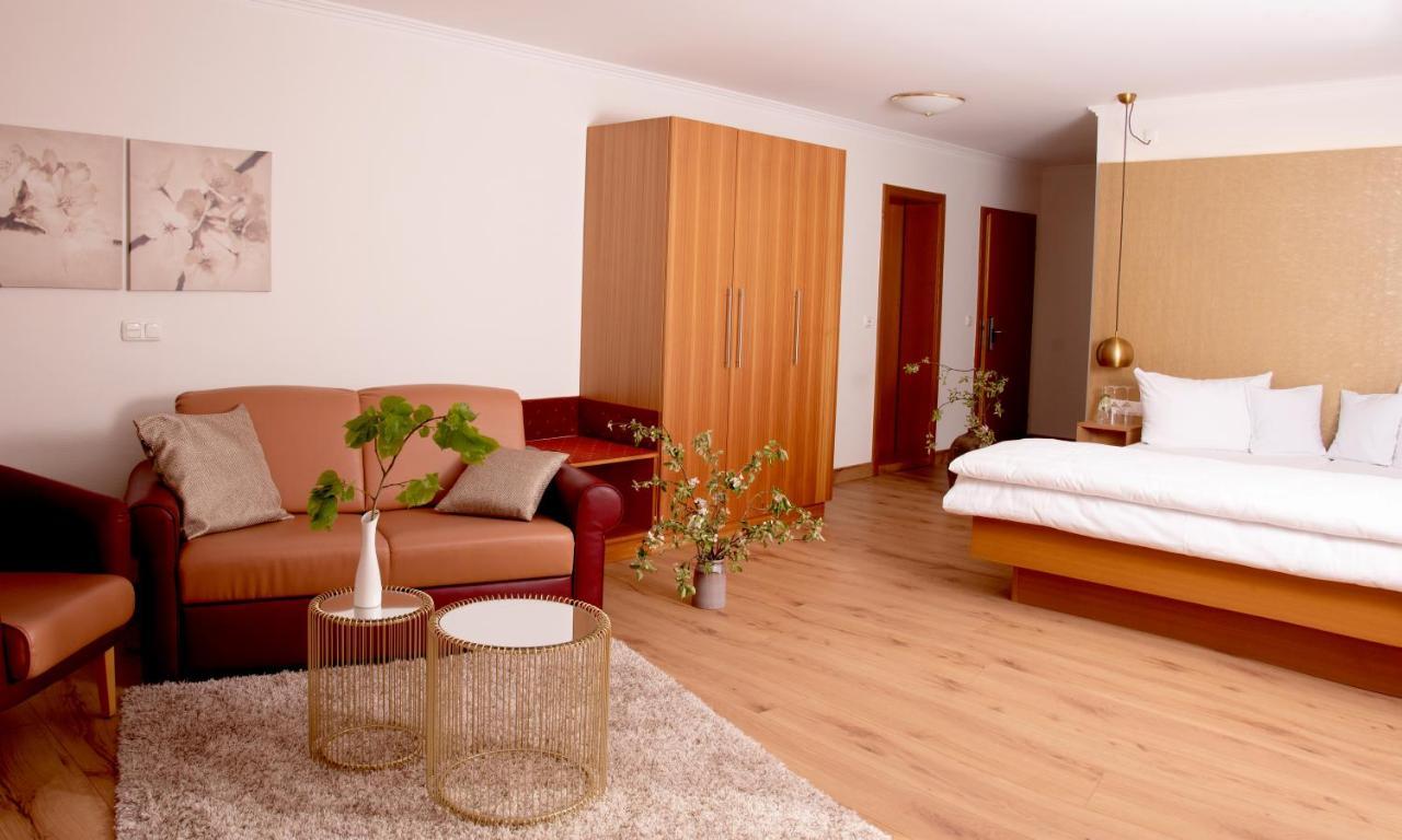 Anetseder Landhotel & Lofts Thyrnau المظهر الخارجي الصورة
